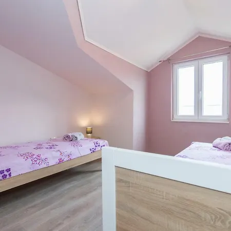 New With Terrace And Sea View Apartment