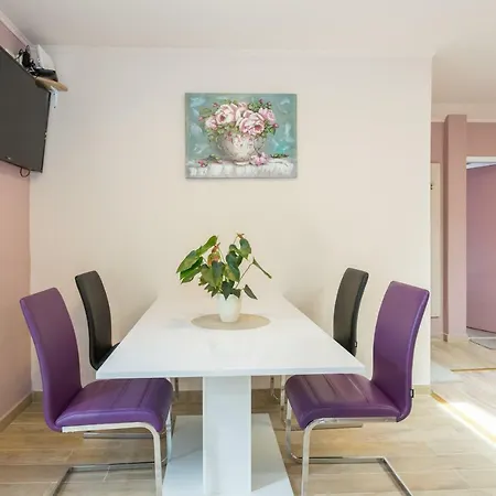 New With Terrace And Sea View Apartment *